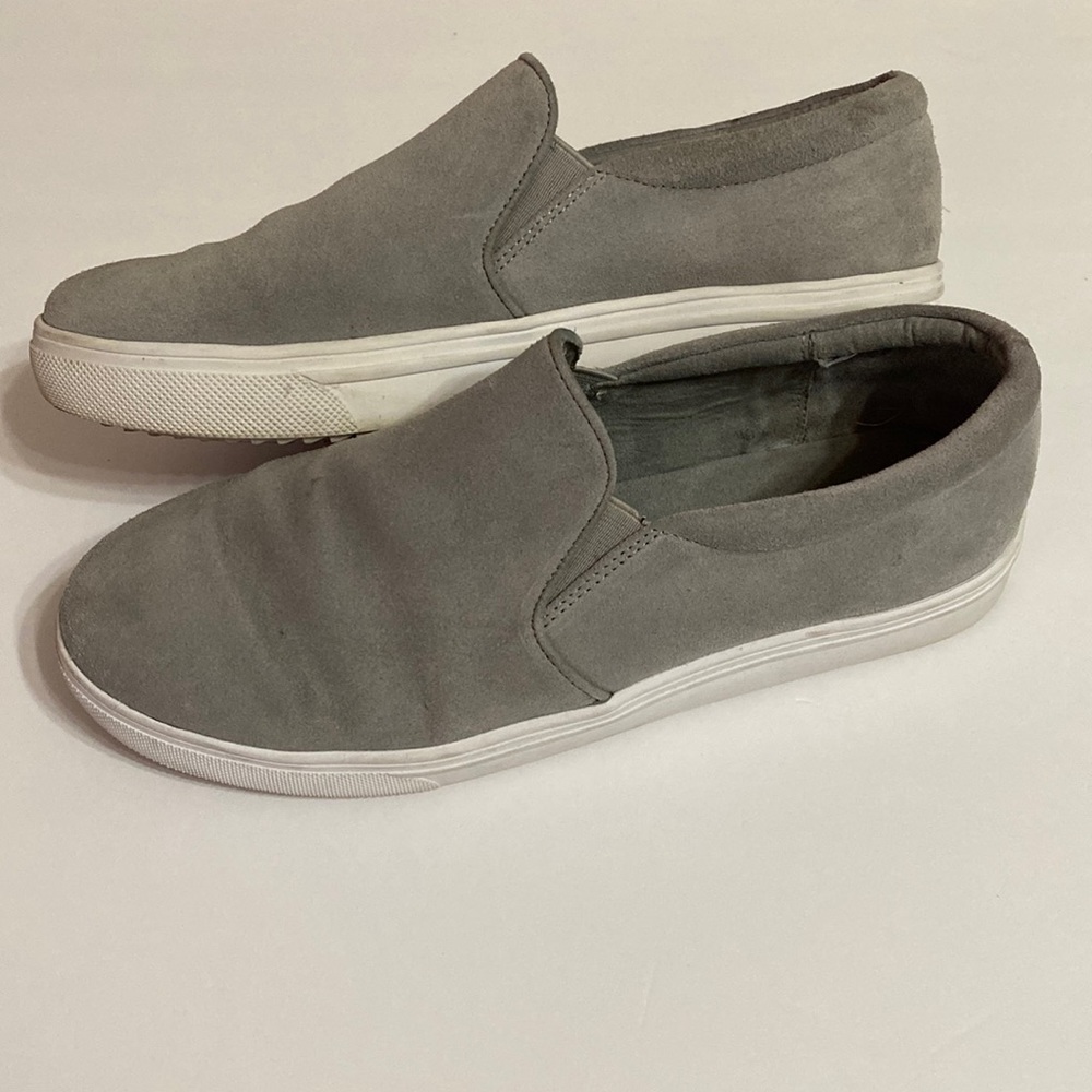 Blondo Women’s SlipOn Sneakers